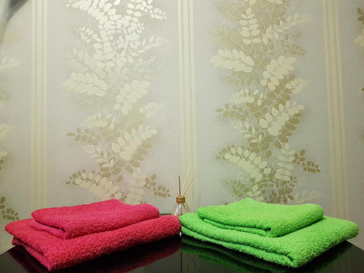 Apartment On Metro Mihalova Minsk Extérieur photo