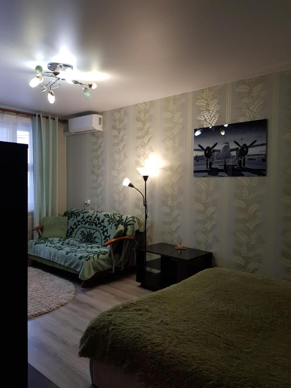 Apartment On Metro Mihalova Minsk Extérieur photo