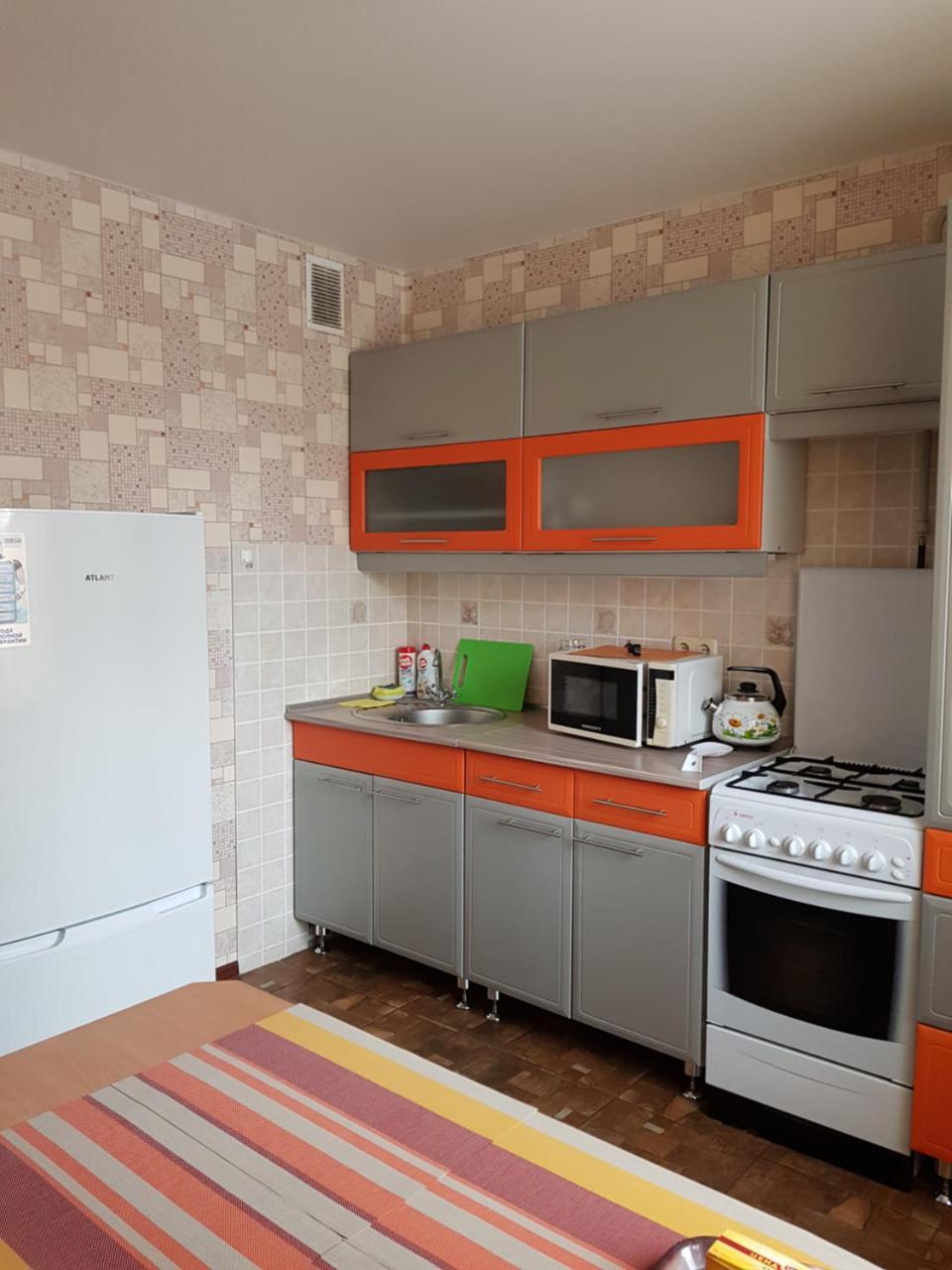 Apartment On Metro Mihalova Minsk Extérieur photo