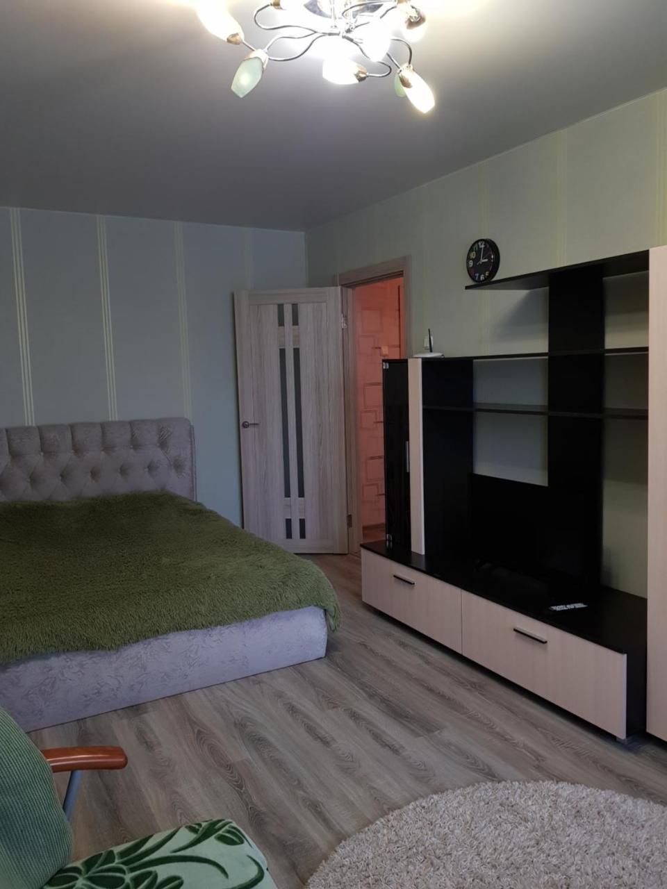 Apartment On Metro Mihalova Minsk Extérieur photo