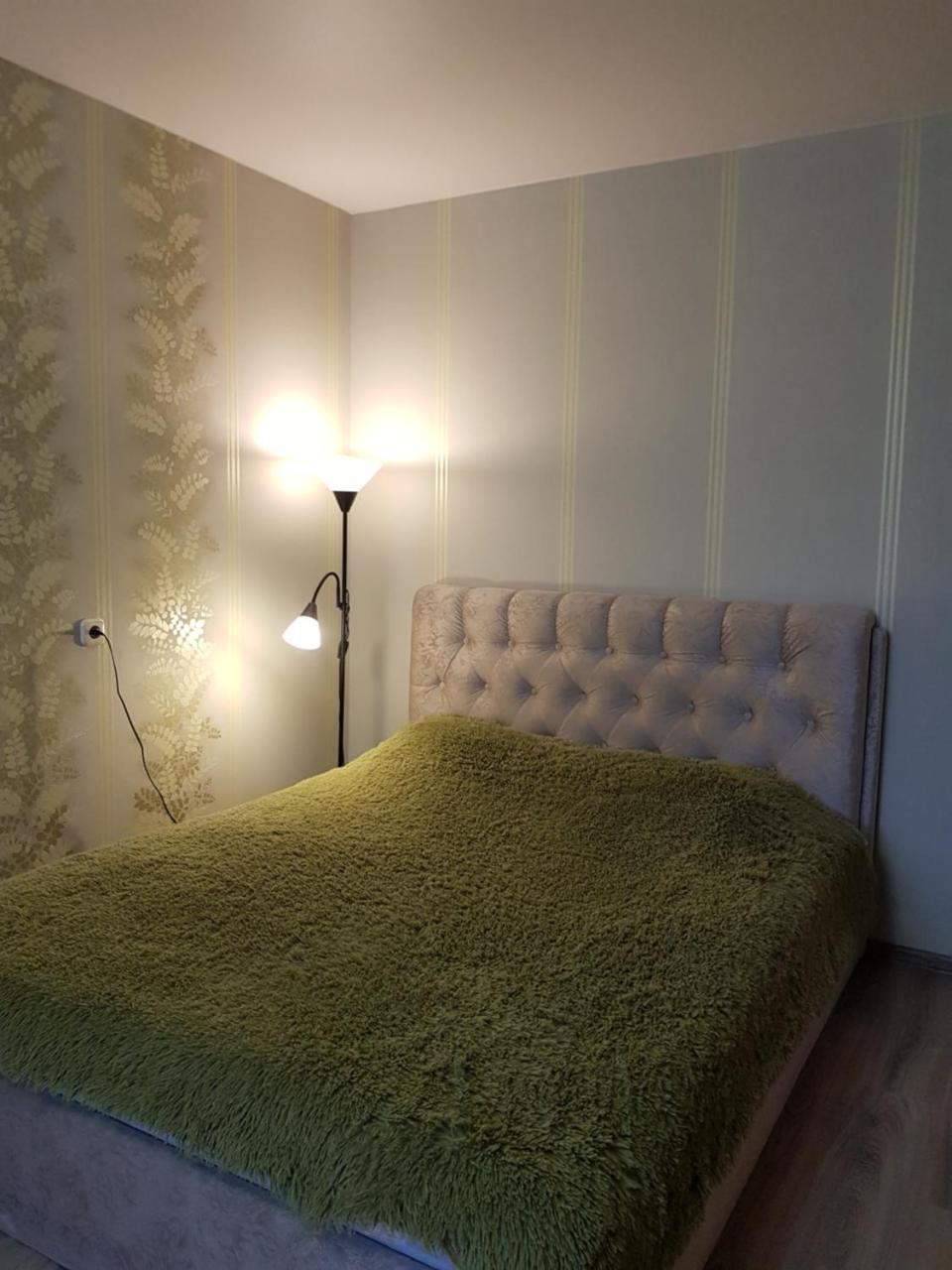 Apartment On Metro Mihalova Minsk Extérieur photo
